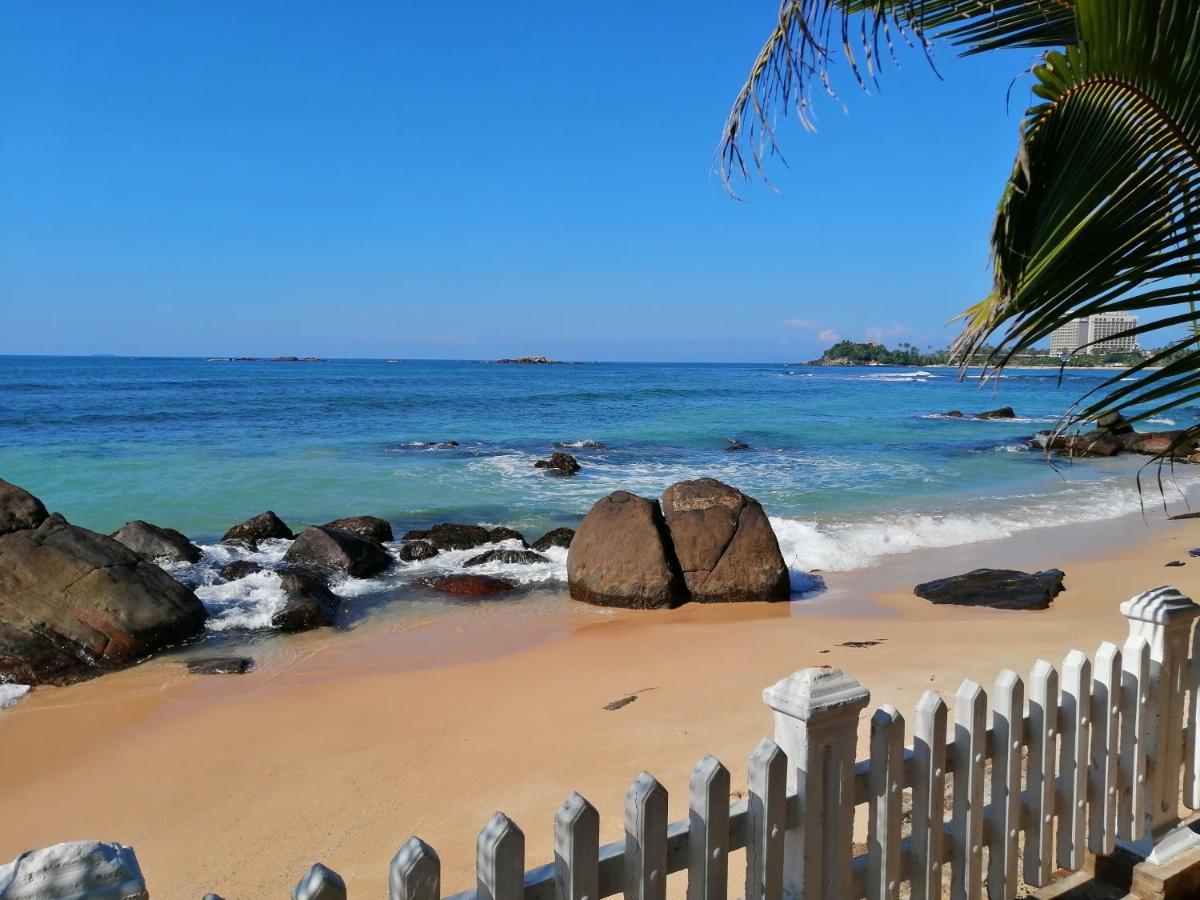 Happy Beach Villa Resort Unawatuna Ngoại thất bức ảnh