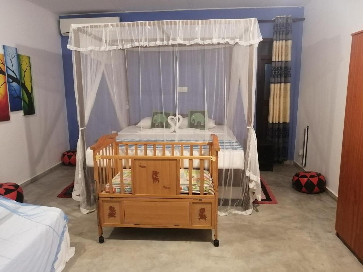 Happy Beach Villa Resort Unawatuna Ngoại thất bức ảnh