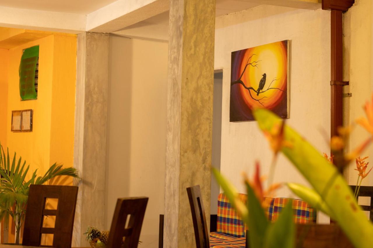 Happy Beach Villa Resort Unawatuna Ngoại thất bức ảnh