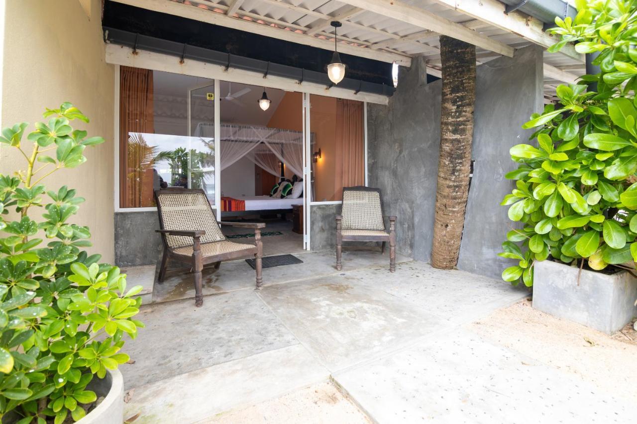 Happy Beach Villa Resort Unawatuna Ngoại thất bức ảnh