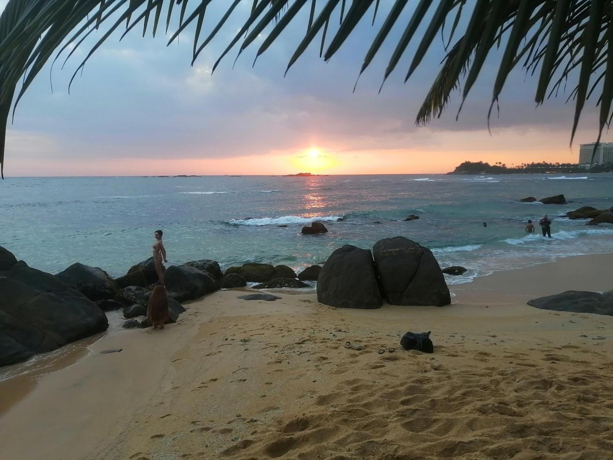 Happy Beach Villa Resort Unawatuna Ngoại thất bức ảnh